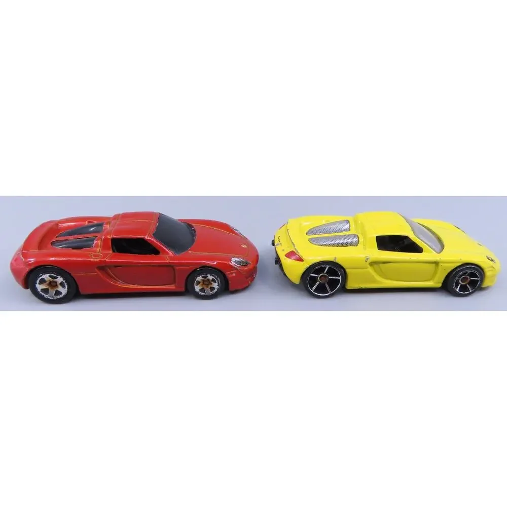 Hot Wheels PORSCHE LOT of 2 Carrera GT / Yellow and Red / 2006 Diecast 1:64